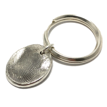 Load image into Gallery viewer, &lt;span&gt;Custom Silver&lt;/span&gt; Fingerprint Pendant / Key Chain