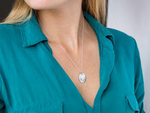Load image into Gallery viewer, <span>Custom Silver</span> Fingerprint Pendant / Key Chain